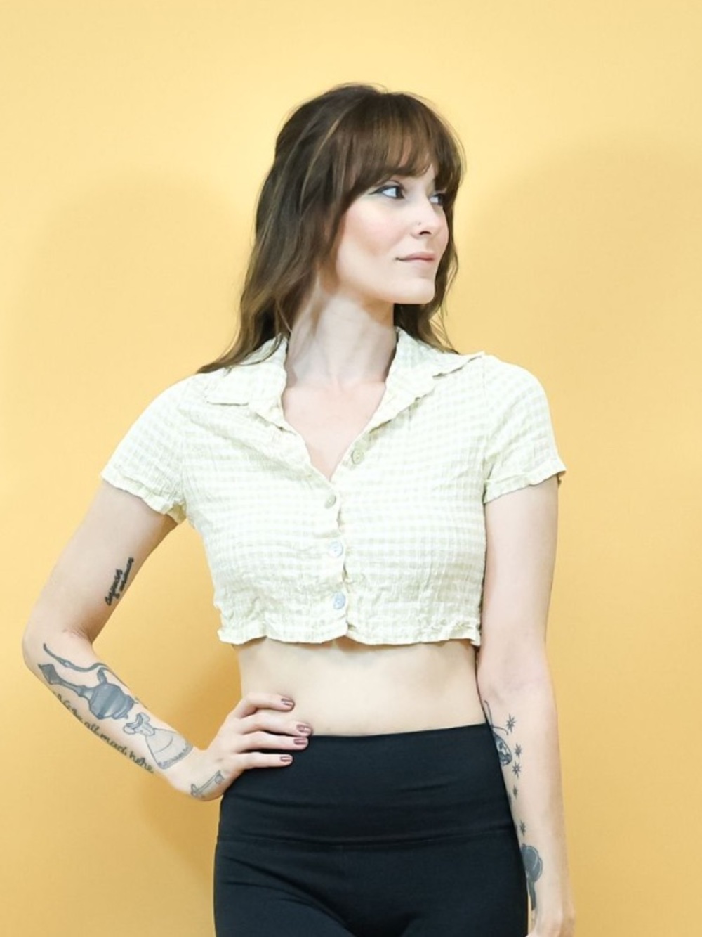 Smith & Hawken Light Yellow Cropped Button-Up Top